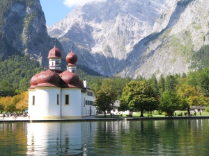 Kościół św. Bartłomieja nad Königssee