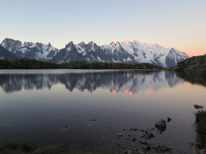 Wschód Słońca nad Lac de Cheserys