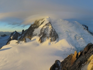 Wschód Słońca nad Mont Blanc